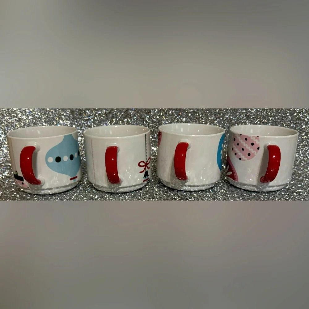Pier 1 Christmas Cup Set